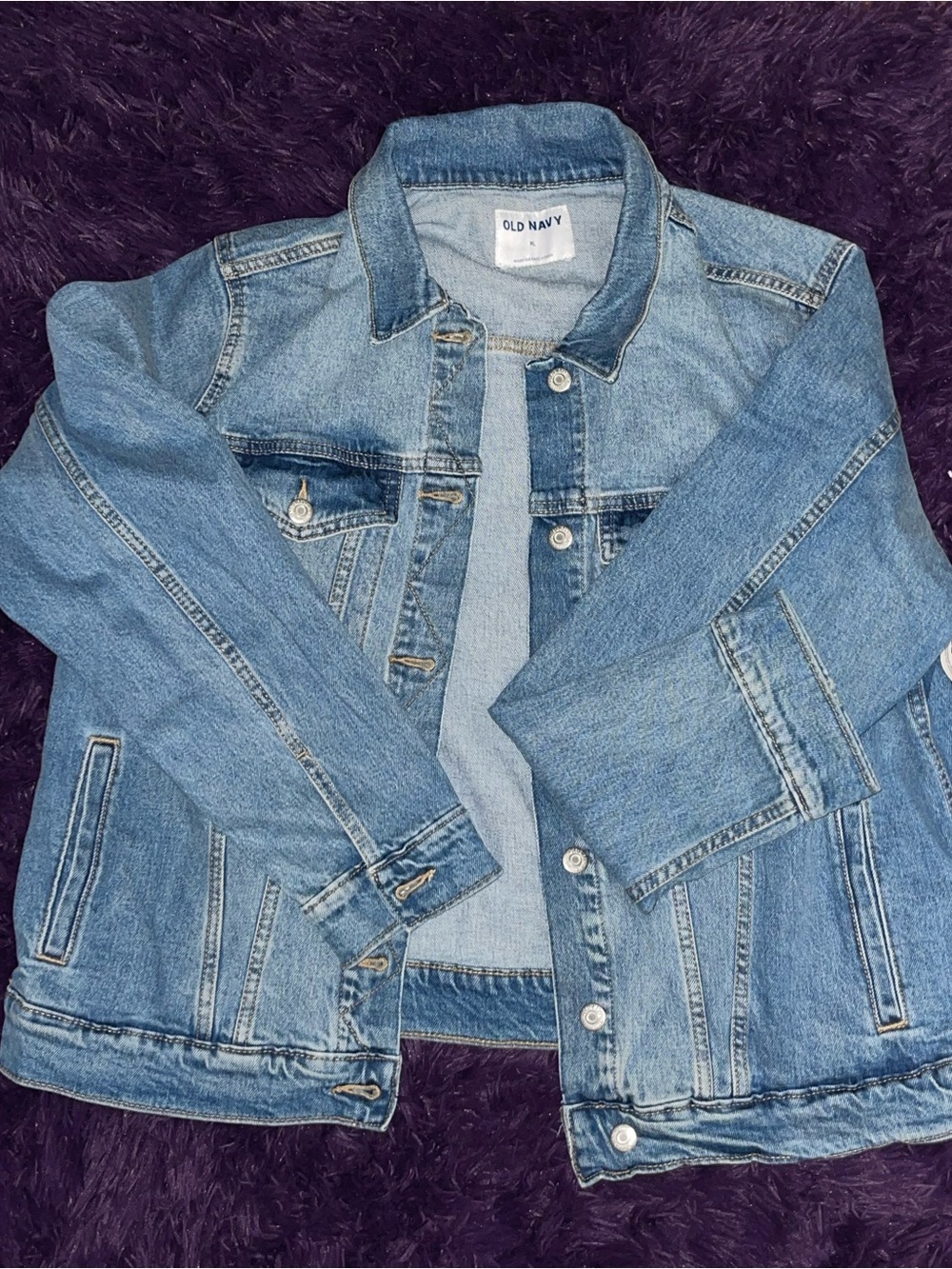 NWT Old Navy Blue Denim Jacket (SIZE XL)